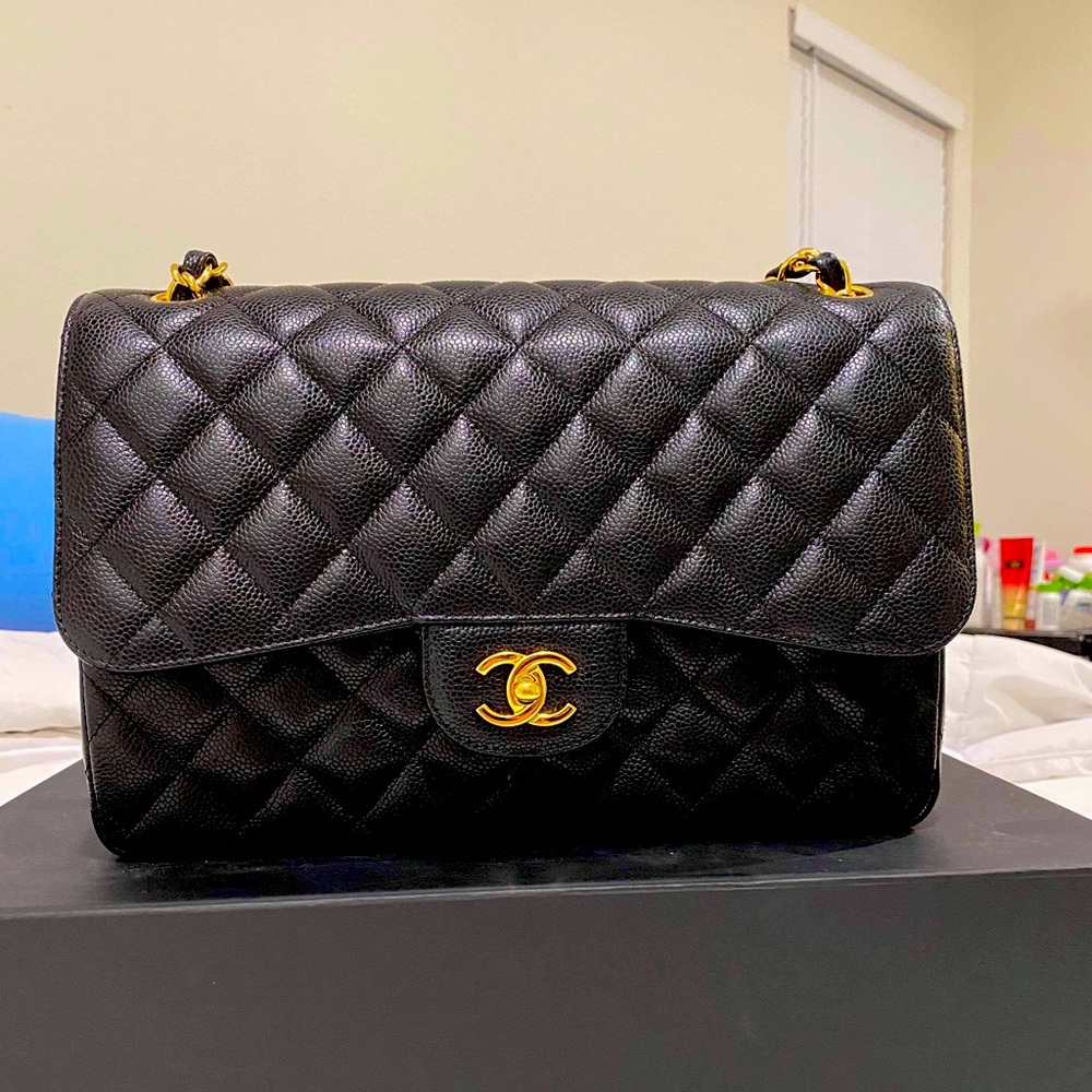 ❌SOLD❌CHANEL CLASSIC JUMBO FLAP